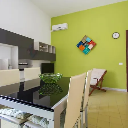 Casa La Torre Apartment *